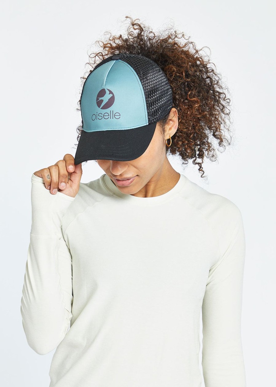 OISELLE Satin Lined Runner Trucker Best