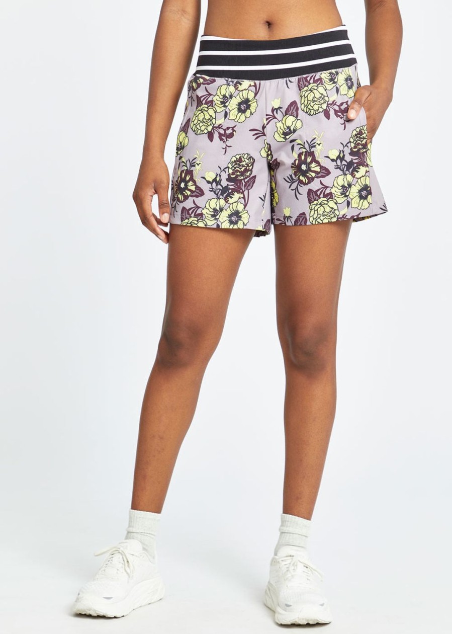 OISELLE Amd Shorts Lavender Flora Print Hot