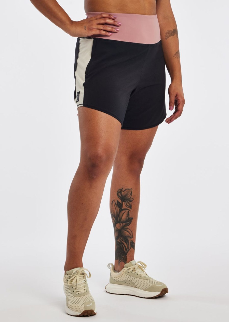 OISELLE High Rise Long Roga Shorts Hot