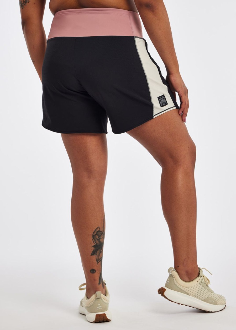 OISELLE High Rise Long Roga Shorts Hot